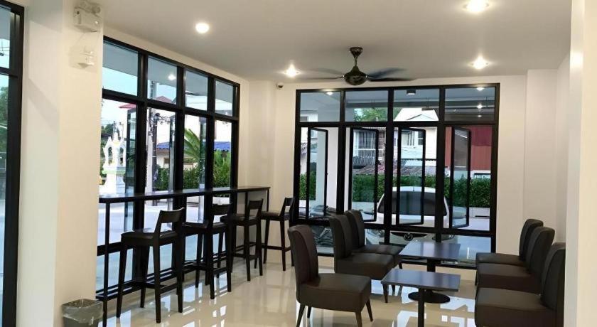 The Bed Hotel Phitsanulok Zewnętrze zdjęcie